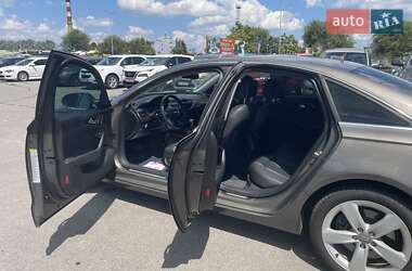 Седан Audi A6 2012 в 