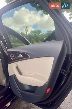 Седан Audi A6 2015 в 