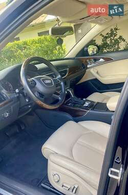 Седан Audi A6 2015 в 