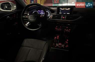 Седан Audi A6 2015 в 