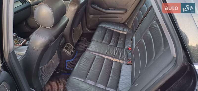 Універсал Audi A6 2001 в Чернігові