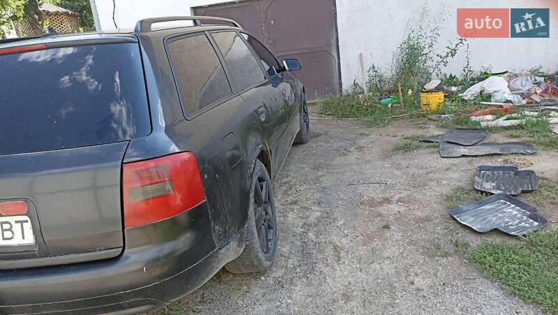 Универсал Audi A6 2001 в Виннице