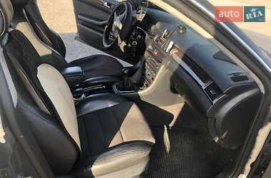 Седан Audi A6 2002 в 
