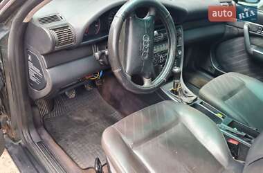 Седан Audi A6 1996 в 