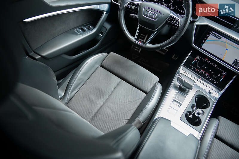 Седан Audi A6 2018 в Мукачево