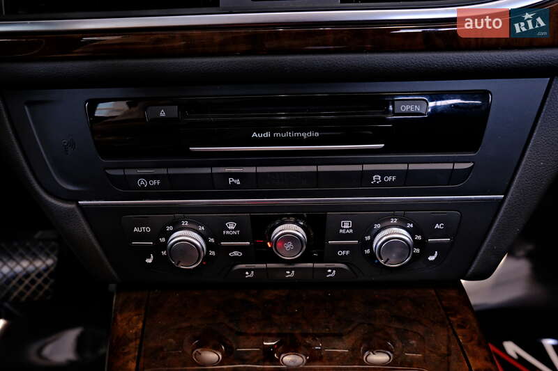 Седан Audi A6 2013 в Одессе