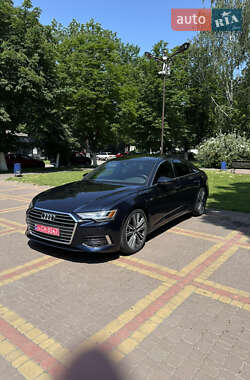 Седан Audi A6 2019 в 