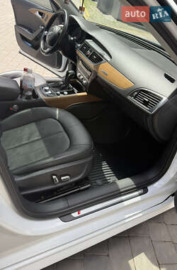 Седан Audi A6 2016 в 