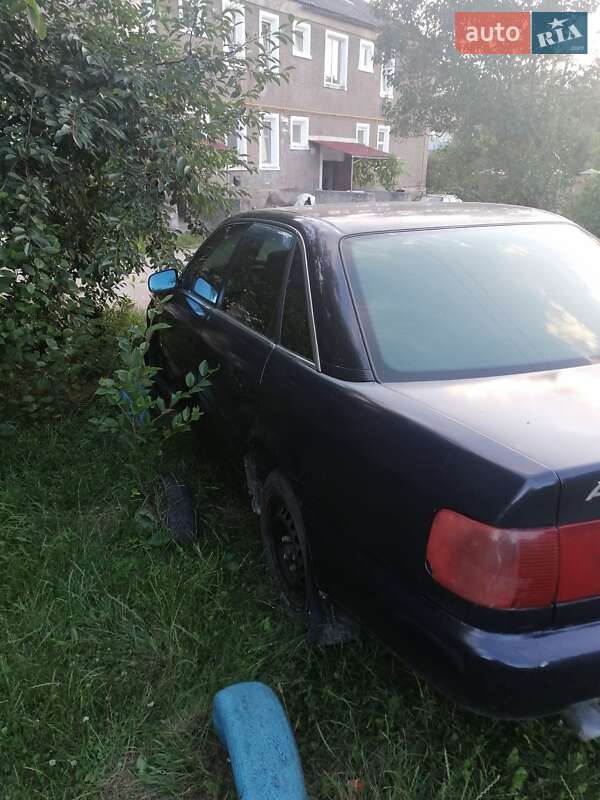 Седан Audi A6 1995 в Каменец-Подольском