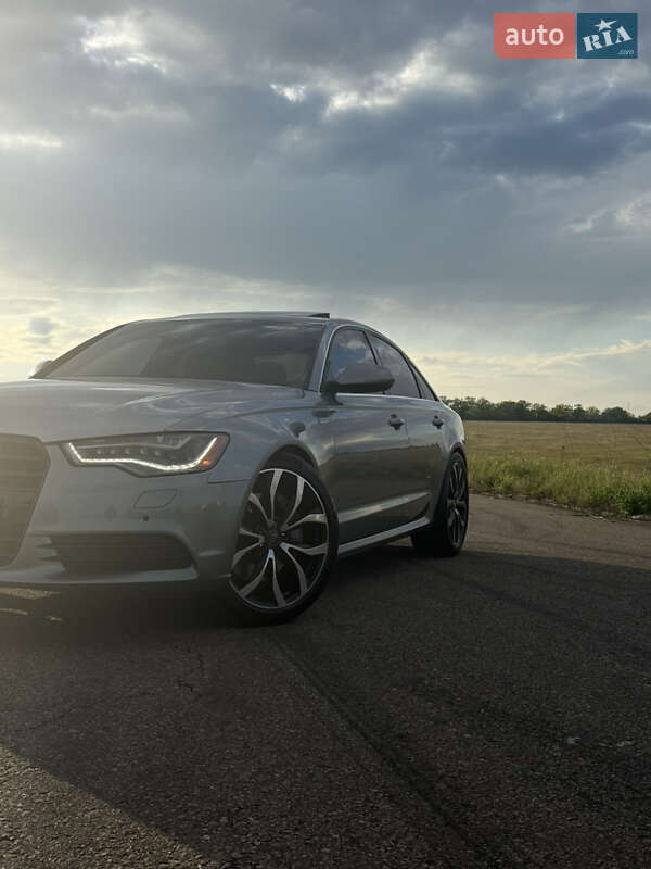 Седан Audi A6 2012 в Одесі