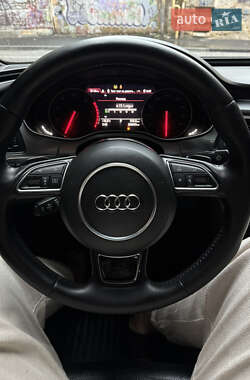 Седан Audi A6 2012 в 