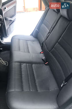 Седан Audi A6 2002 в 