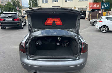 Седан Audi A6 1998 в 