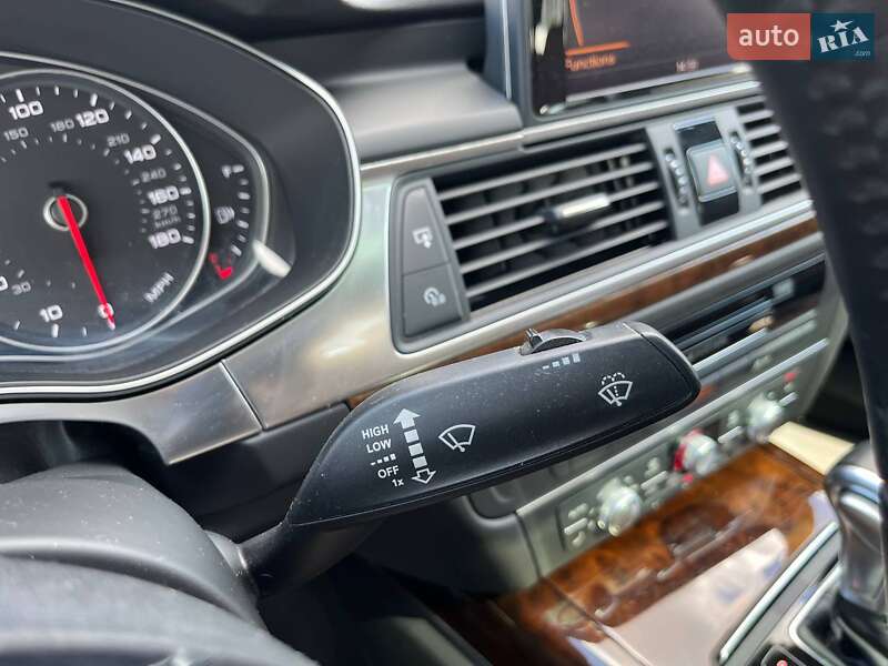 Седан Audi A6 2014 в Киеве
