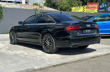 Седан Audi A6 2015 в 