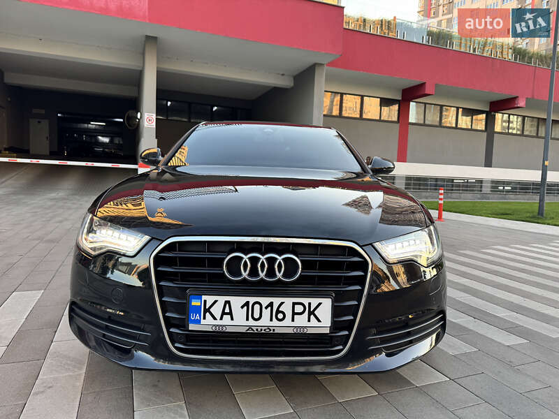 Седан Audi A6 2014 в Киеве