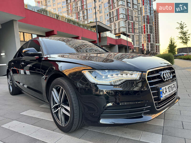 Седан Audi A6 2014 в Киеве