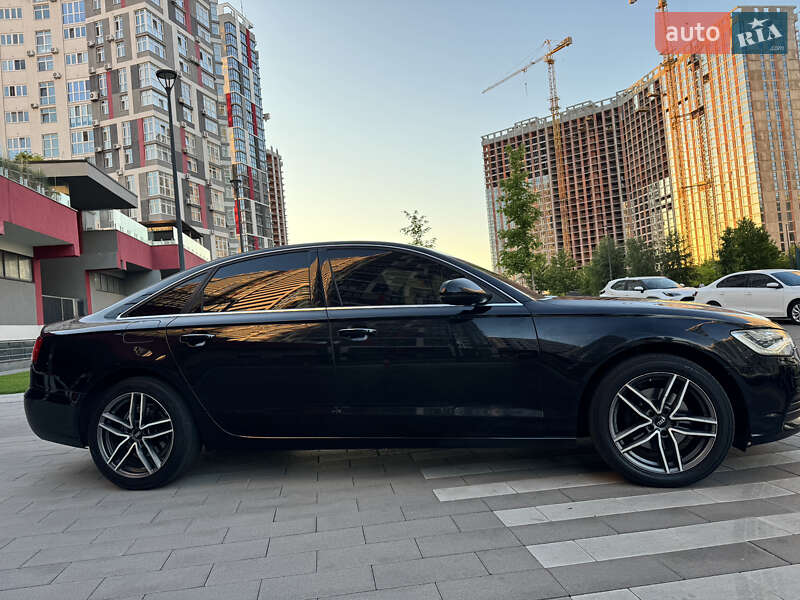 Седан Audi A6 2014 в Киеве