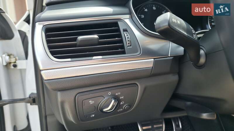 Седан Audi A6 2015 в Харькове