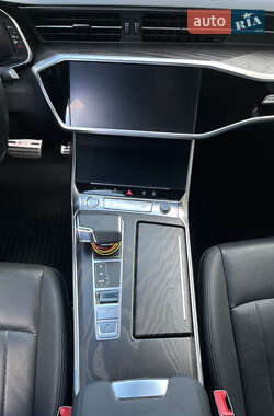 Седан Audi A6 2020 в 