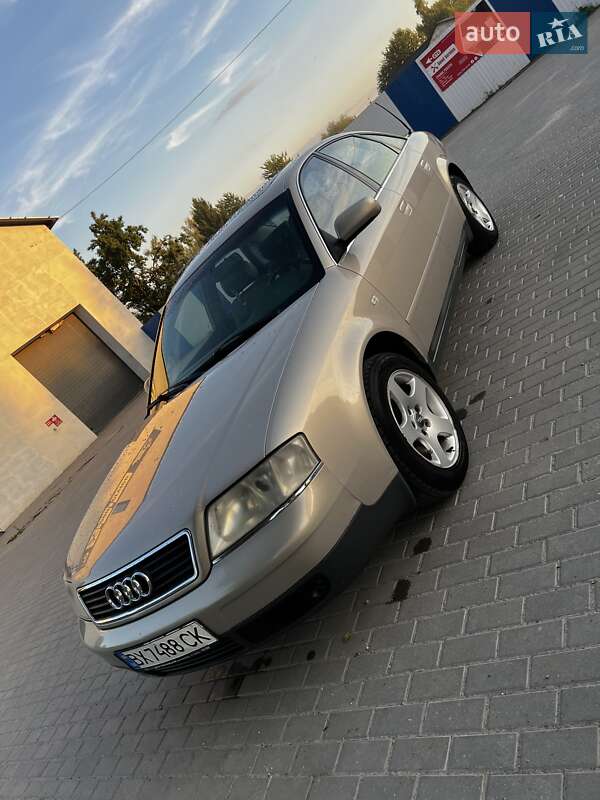 Седан Audi A6 1999 в 