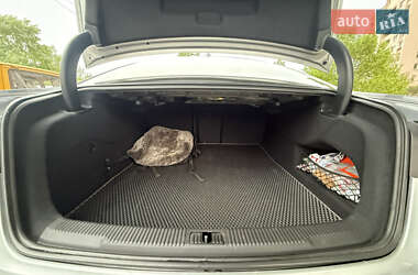 Седан Audi A6 2014 в 