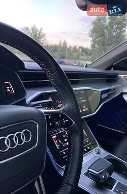 Седан Audi A6 2018 в 