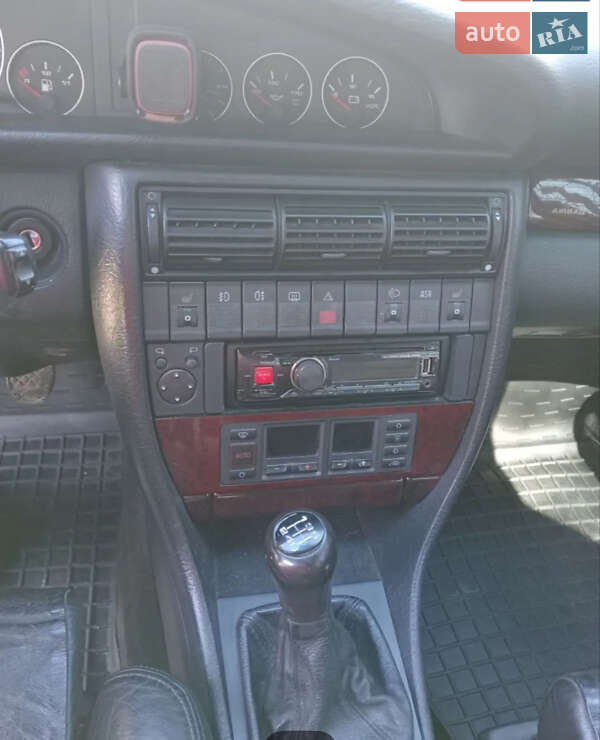 Седан Audi A6 1995 в Луцке