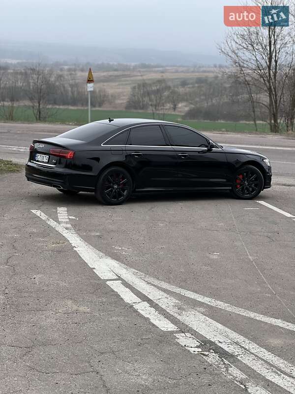 Седан Audi A6 2015 в Дрогобыче