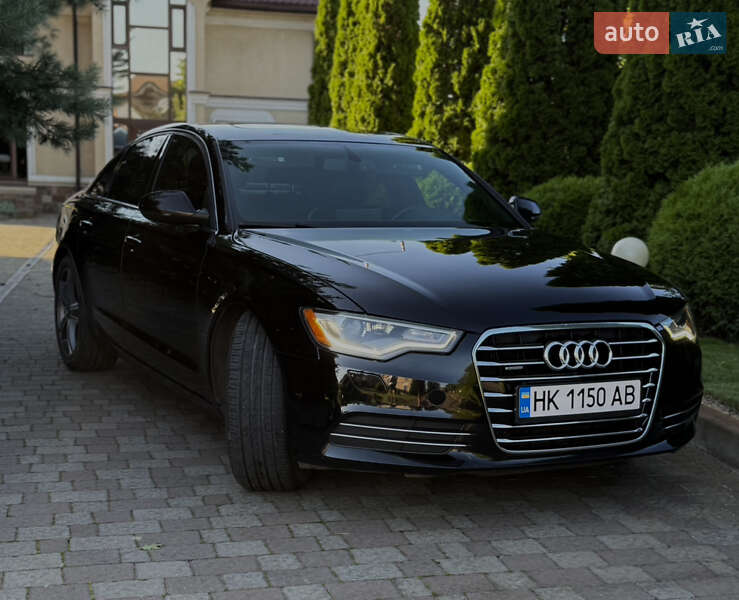 Седан Audi A6 2014 в Сарнах