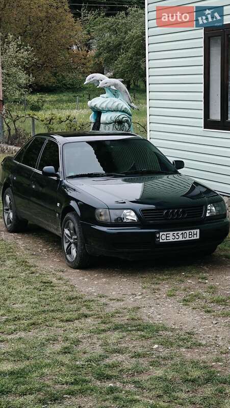 Седан Audi A6 1994 в Вижнице