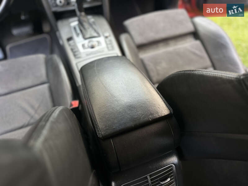 Седан Audi A6 2004 в Сваляве
