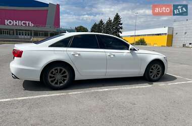 Седан Audi A6 2012 в 