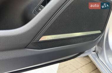Седан Audi A6 2019 в 
