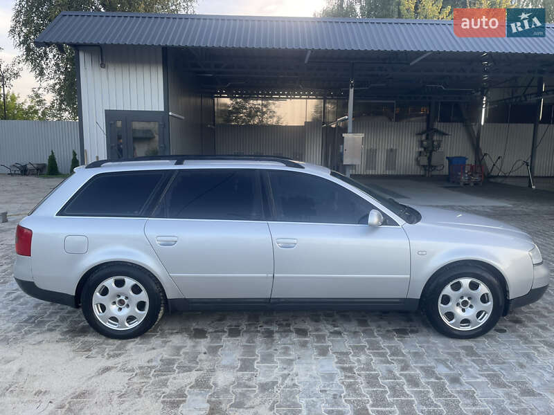 Универсал Audi A6 2000 в Березному