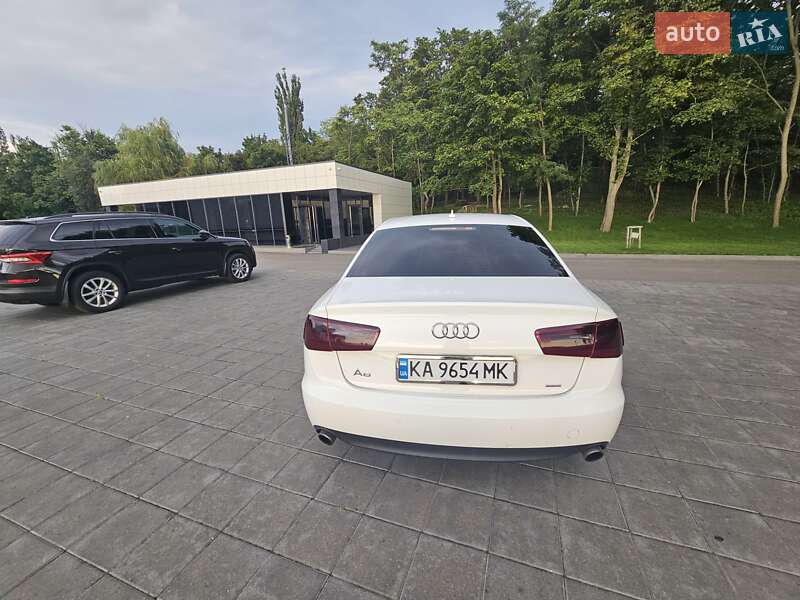 Седан Audi A6 2014 в Світловодську