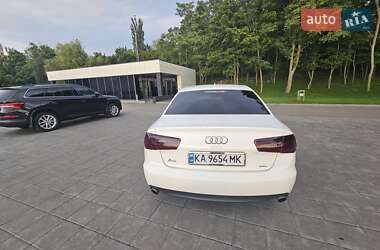 Седан Audi A6 2014 в 