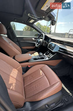 Седан Audi A6 2019 в 