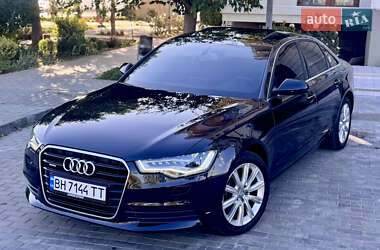 Седан Audi A6 2012 в 