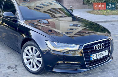 Седан Audi A6 2012 в 