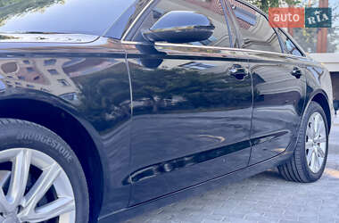 Седан Audi A6 2012 в 