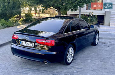 Седан Audi A6 2012 в 