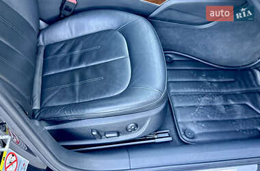 Седан Audi A6 2012 в 