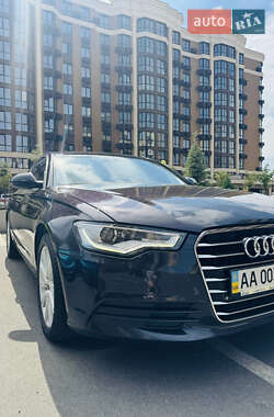 Седан Audi A6 2012 в 