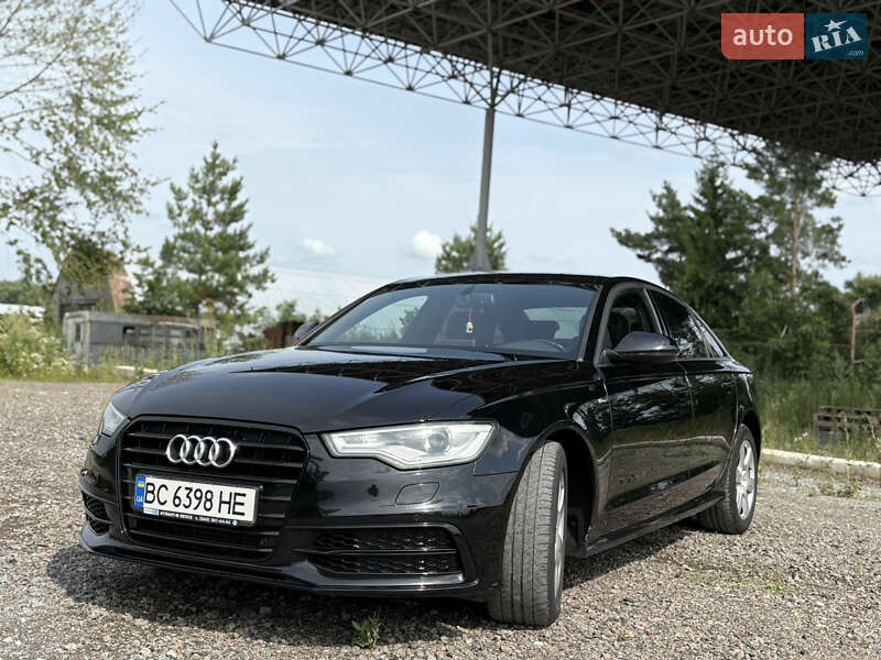 Седан Audi A6 2012 в Самборе