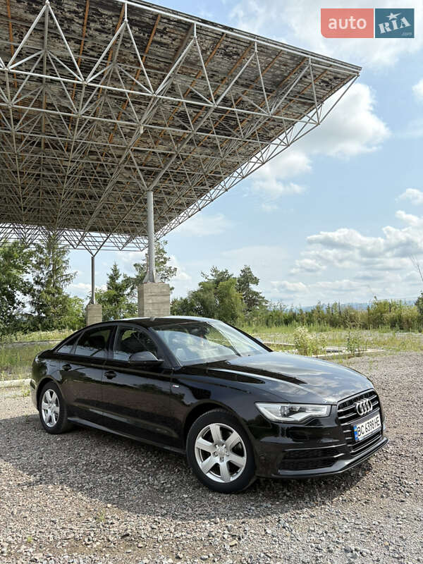 Седан Audi A6 2012 в Самборе