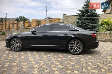 Седан Audi A6 2019 в 