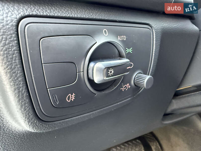 Седан Audi A6 2012 в Одессе