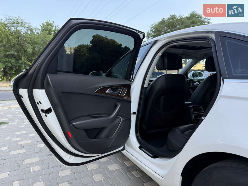 Седан Audi A6 2012 в Одессе