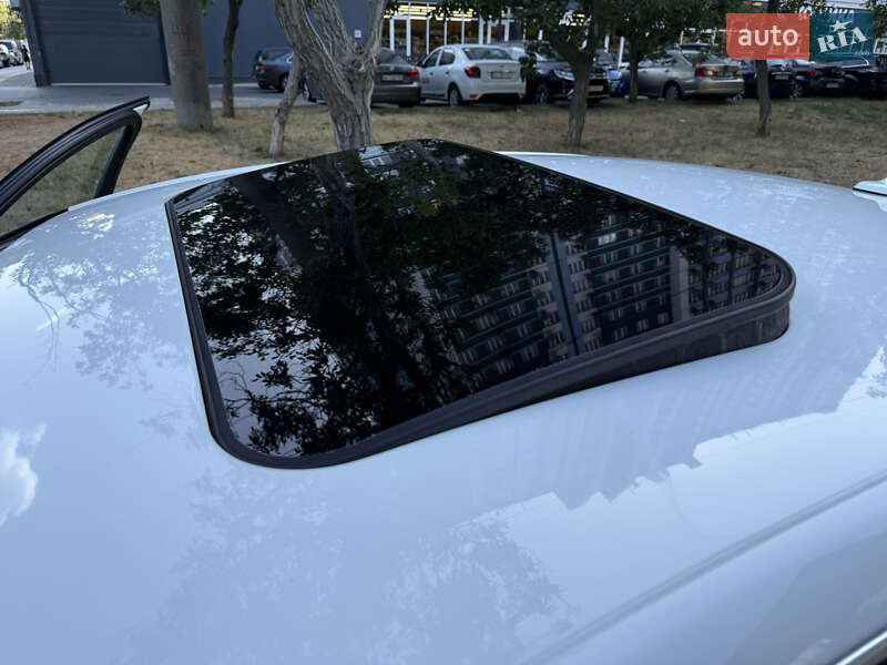 Седан Audi A6 2012 в Одессе